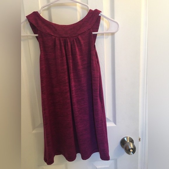 Embellished tank - Picture 3 of 3